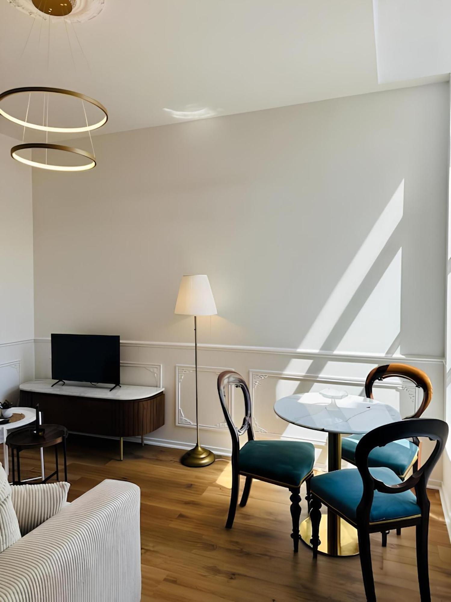 St Croix Appartement Style Haussmannien Lumineux "Menage & Linge Inclus" Rouen Exterior foto