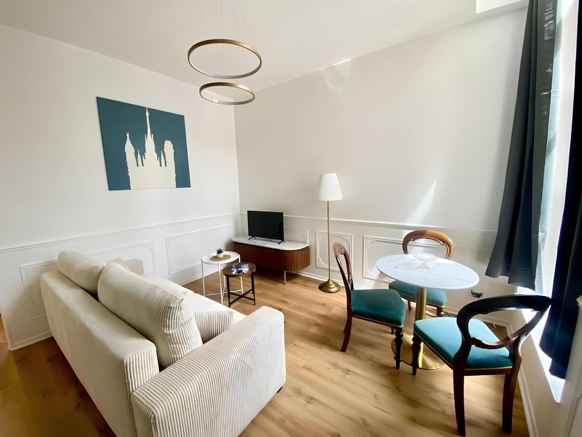 St Croix Appartement Style Haussmannien Lumineux "Menage & Linge Inclus" Rouen Exterior foto